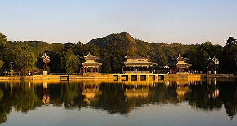 Steam版《武士少女》12月1日开启预售 预购九折特惠